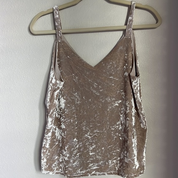 Velvet top by Mango - Picture 2 of 4